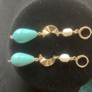 Turquoise Teardrop & Pearl Gold Dangle Earrings
